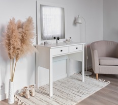 მაკიაჟის მაგიდა SAGA 50x50x45 თეთრი